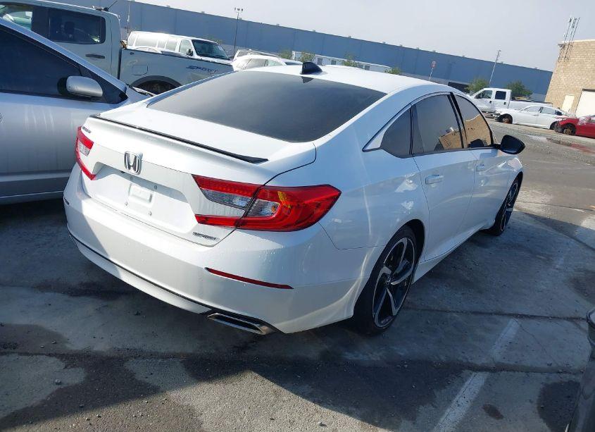 Photo 4 of 2022 Honda Accord SPORT (VIN 1HGCV1F35NA106548)