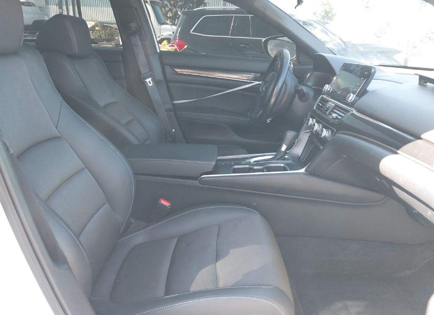 Photo 5 of 2022 Honda Accord SPORT (VIN 1HGCV1F35NA106548)