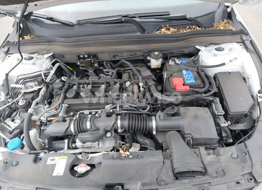 Photo 10 of 2022 Honda Accord SPORT (VIN 1HGCV1F35NA111989)