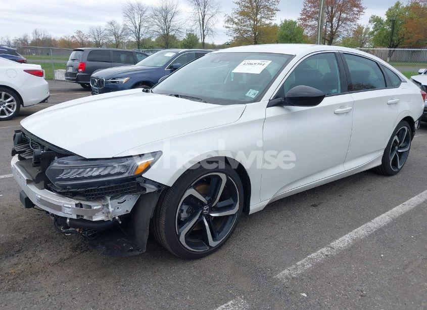 Photo 2 of 2022 Honda Accord SPORT (VIN 1HGCV1F35NA111989)