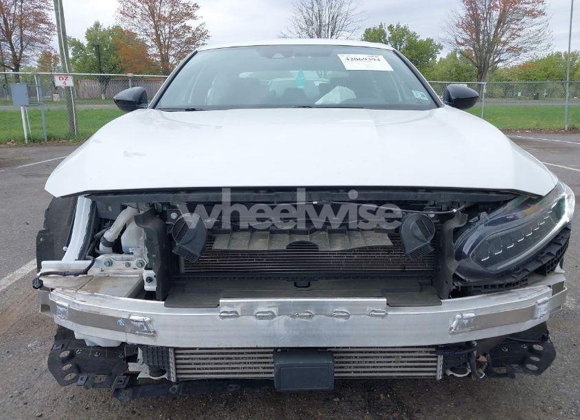 Photo 6 of 2022 Honda Accord SPORT (VIN 1HGCV1F35NA111989)