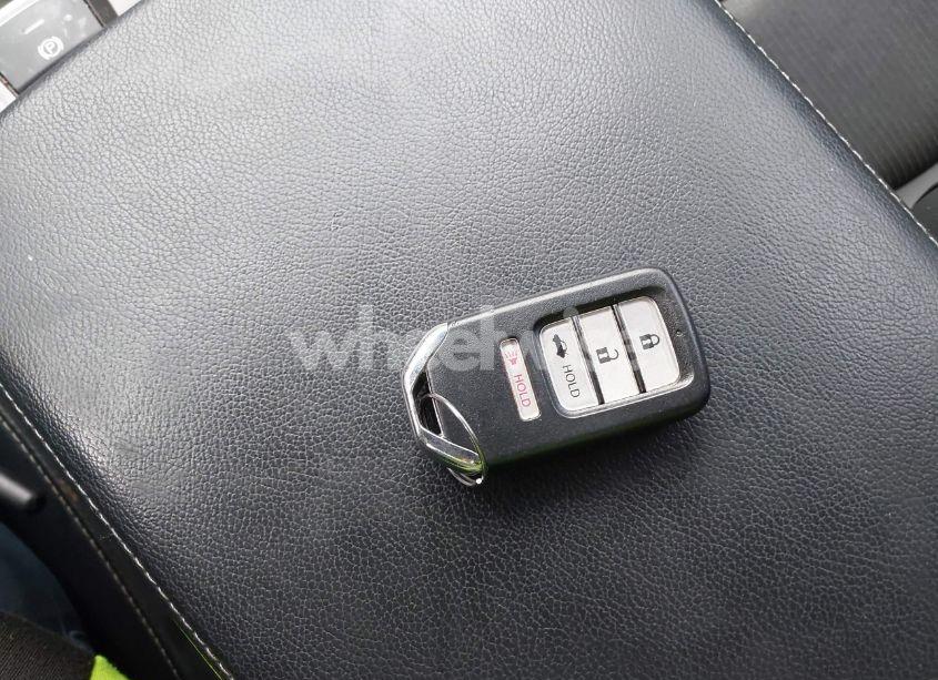 Photo 11 of 2018 Honda Accord SPORT (VIN 1HGCV1F36JA082142)