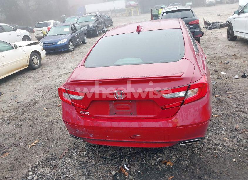 Photo 16 of 2018 Honda Accord SPORT (VIN 1HGCV1F36JA082142)