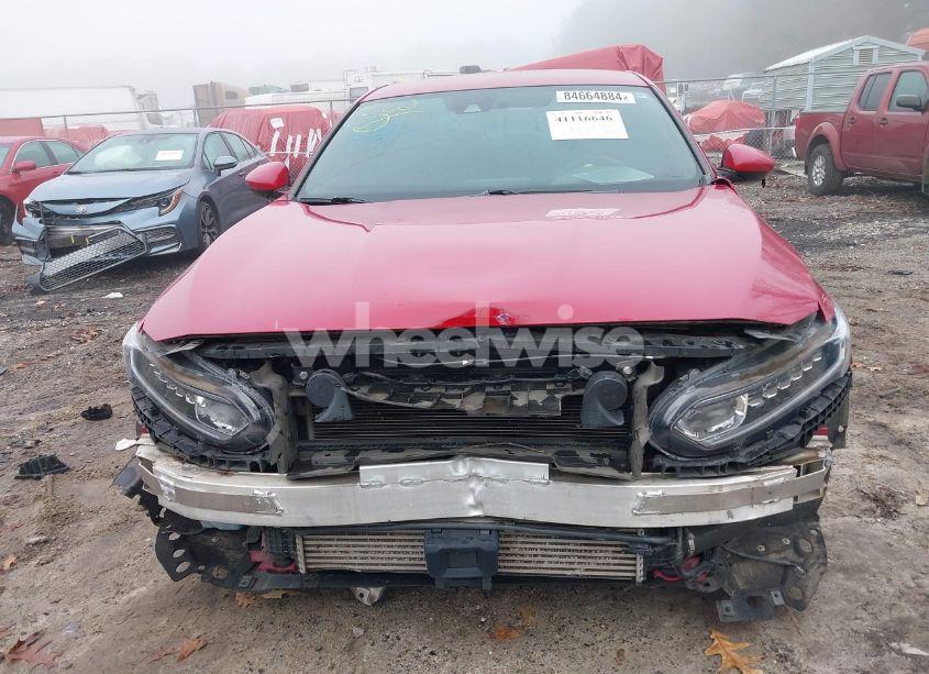 Photo 6 of 2018 Honda Accord SPORT (VIN 1HGCV1F36JA082142)