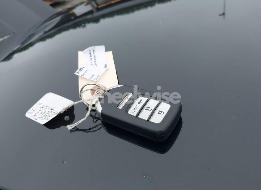 Photo 11 of 2018 Honda Accord SPORT (VIN 1HGCV1F36JA148818)