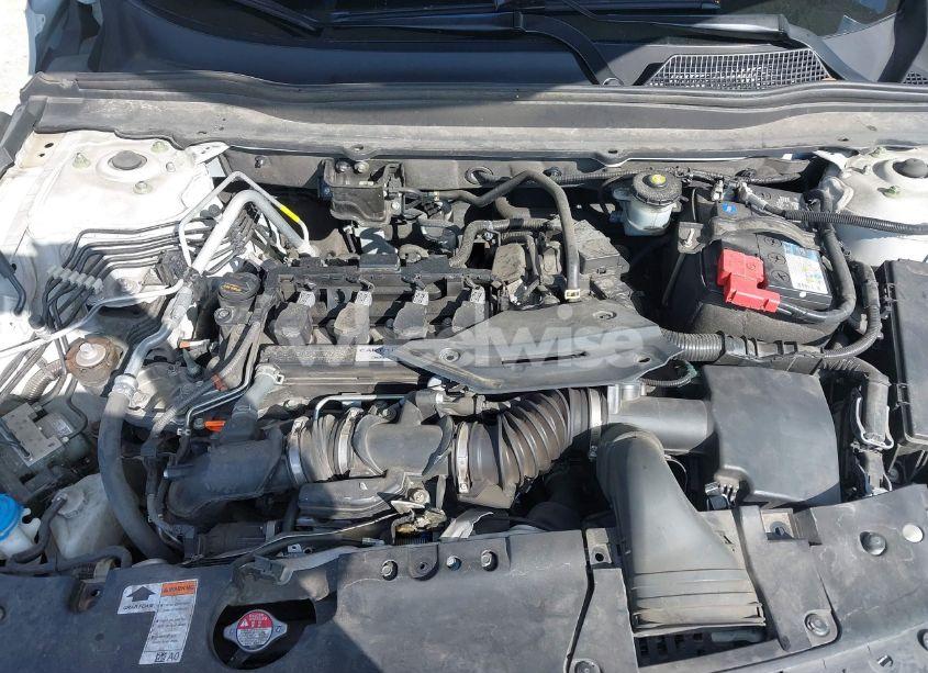 Photo 10 of 2018 Honda Accord SPORT (VIN 1HGCV1F36JA170592)