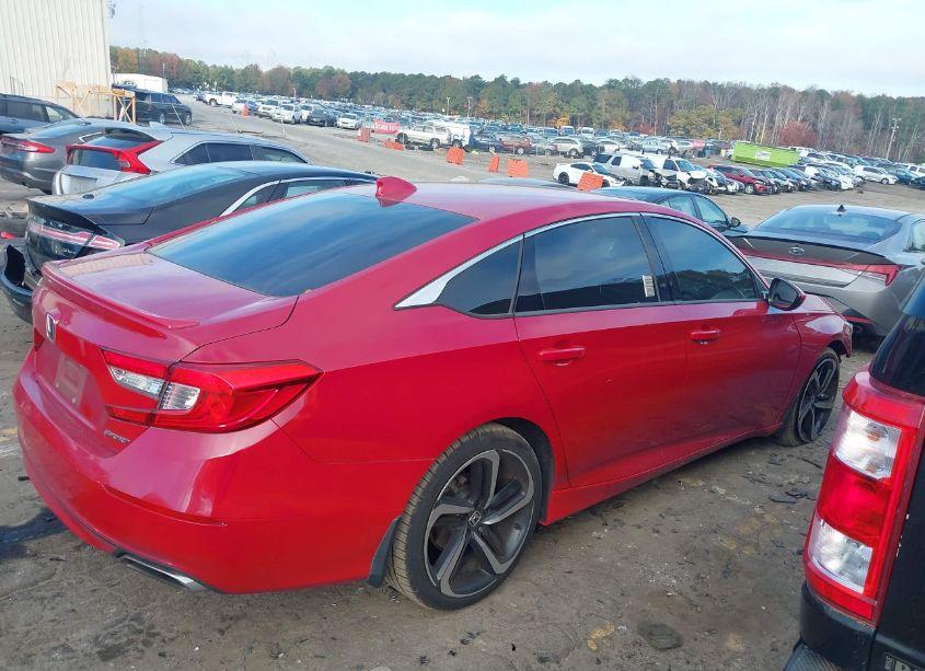 Photo 13 of 2018 Honda Accord SPORT (VIN 1HGCV1F36JA176232)