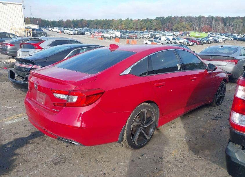 Photo 4 of 2018 Honda Accord SPORT (VIN 1HGCV1F36JA176232)