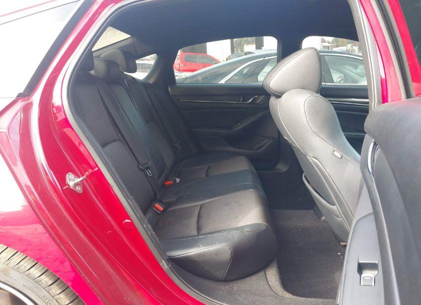 Photo 8 of 2018 Honda Accord SPORT (VIN 1HGCV1F36JA176232)