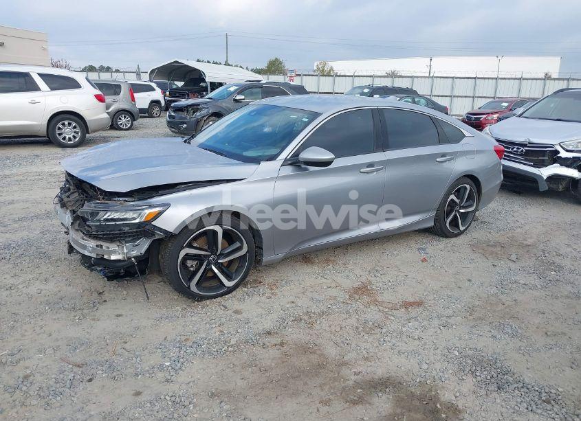 Photo 2 of 2018 Honda Accord SPORT (VIN 1HGCV1F36JA209973)