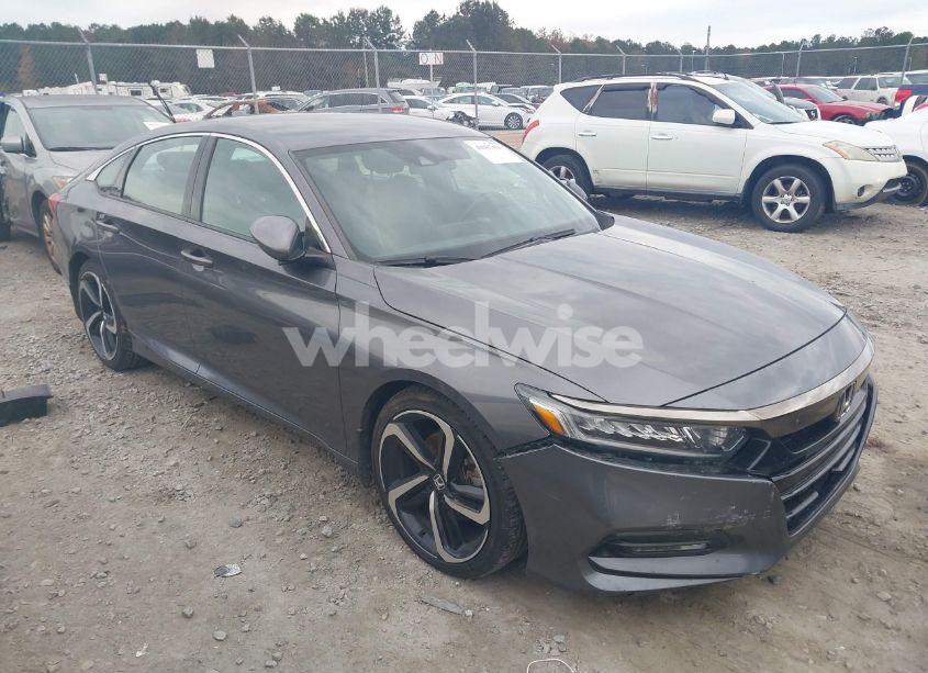 Photo 13 of 2018 Honda Accord SPORT (VIN 1HGCV1F36JA210007)