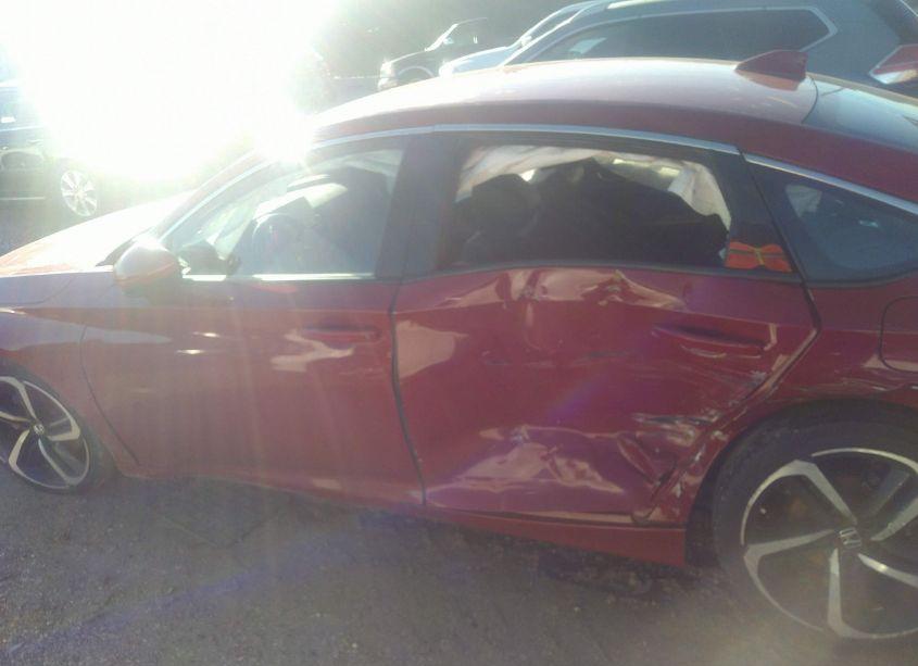 Photo 14 of 2018 Honda Accord SPORT (VIN 1HGCV1F36JA237935)