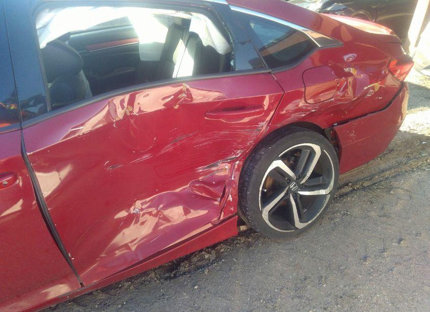 Photo 19 of 2018 Honda Accord SPORT (VIN 1HGCV1F36JA237935)