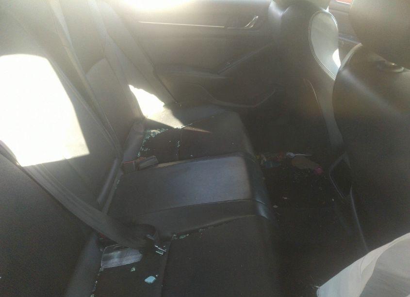 Photo 8 of 2018 Honda Accord SPORT (VIN 1HGCV1F36JA237935)