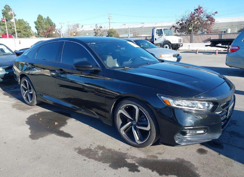 2018 Honda Accord SPORT (VIN 1HGCV1F36JA239605) main photo