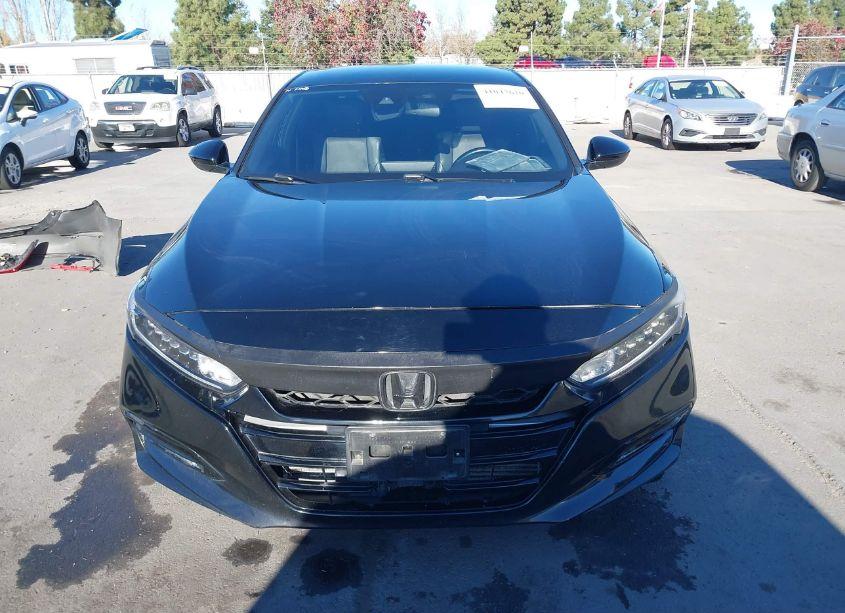 Photo 13 of 2018 Honda Accord SPORT (VIN 1HGCV1F36JA239605)