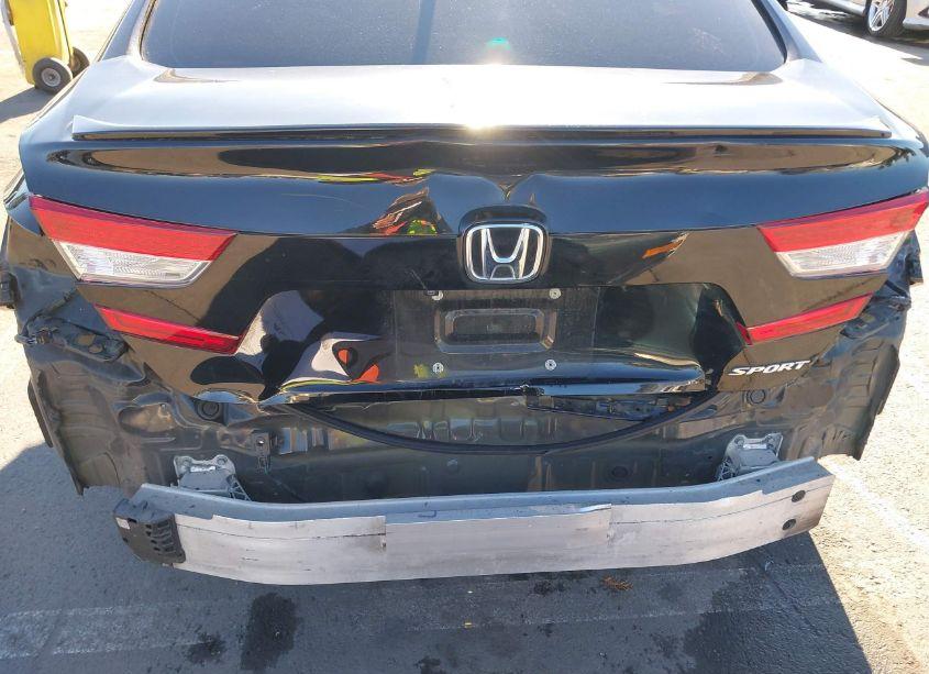 Photo 6 of 2018 Honda Accord SPORT (VIN 1HGCV1F36JA239605)