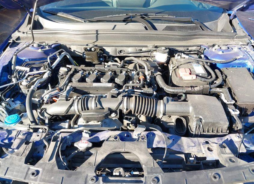 Photo 10 of 2018 Honda Accord SPORT (VIN 1HGCV1F36JA246201)