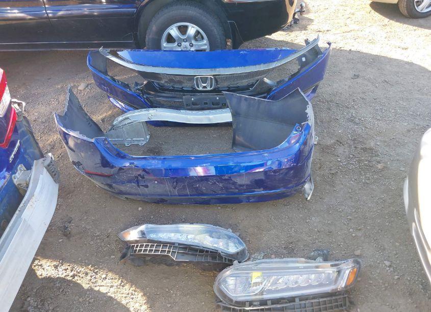 Photo 12 of 2018 Honda Accord SPORT (VIN 1HGCV1F36JA246201)