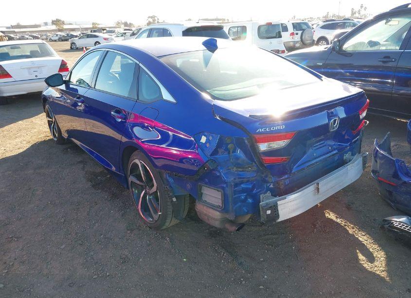 Photo 3 of 2018 Honda Accord SPORT (VIN 1HGCV1F36JA246201)