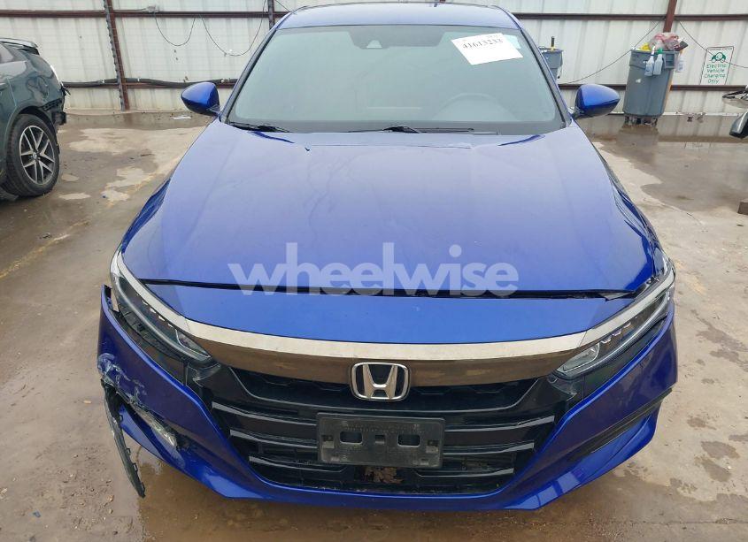 Photo 13 of 2019 Honda Accord SPORT (VIN 1HGCV1F36KA045755)
