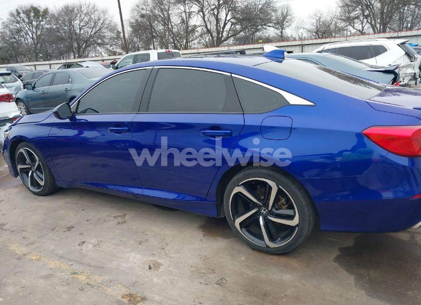 Photo 15 of 2019 Honda Accord SPORT (VIN 1HGCV1F36KA045755)