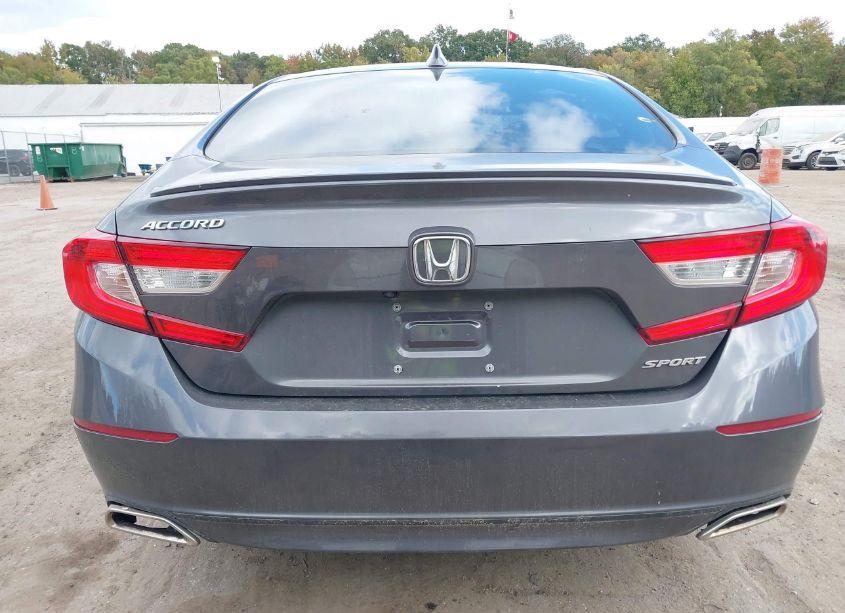 Photo 16 of 2019 Honda Accord SPORT (VIN 1HGCV1F36KA059588)