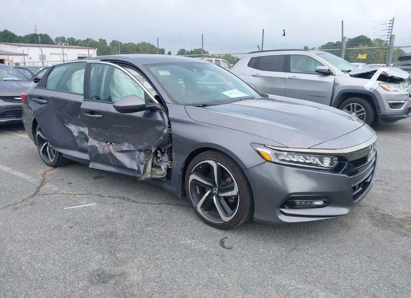 2019 Honda Accord SPORT (VIN 1HGCV1F36KA061499) main photo