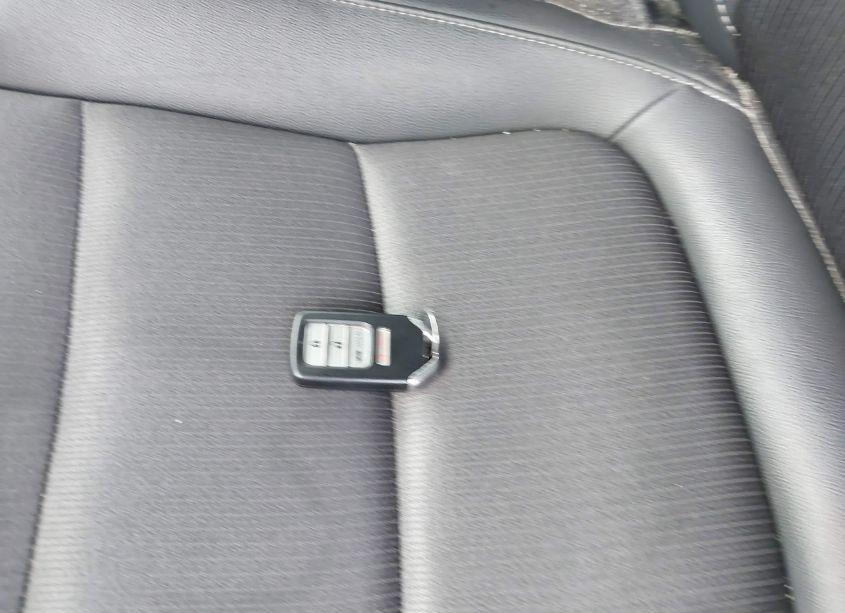 Photo 11 of 2019 Honda Accord SPORT (VIN 1HGCV1F36KA061499)