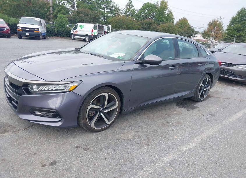 Photo 2 of 2019 Honda Accord SPORT (VIN 1HGCV1F36KA061499)