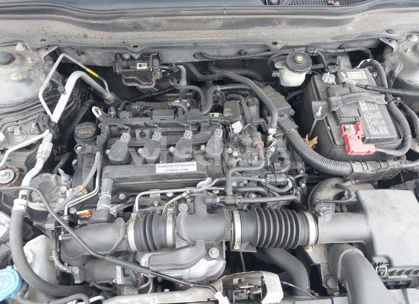 Photo 10 of 2019 Honda Accord SPORT (VIN 1HGCV1F36KA066542)