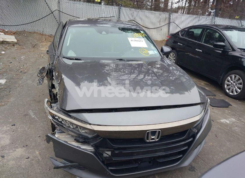 Photo 13 of 2019 Honda Accord SPORT (VIN 1HGCV1F36KA066542)