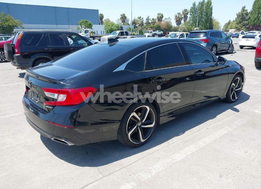 Photo 4 of 2019 Honda Accord SPORT (VIN 1HGCV1F36KA079744)