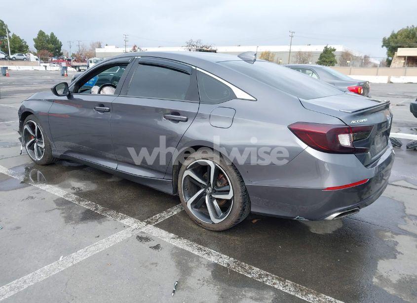 Photo 3 of 2019 Honda Accord SPORT (VIN 1HGCV1F36KA083860)