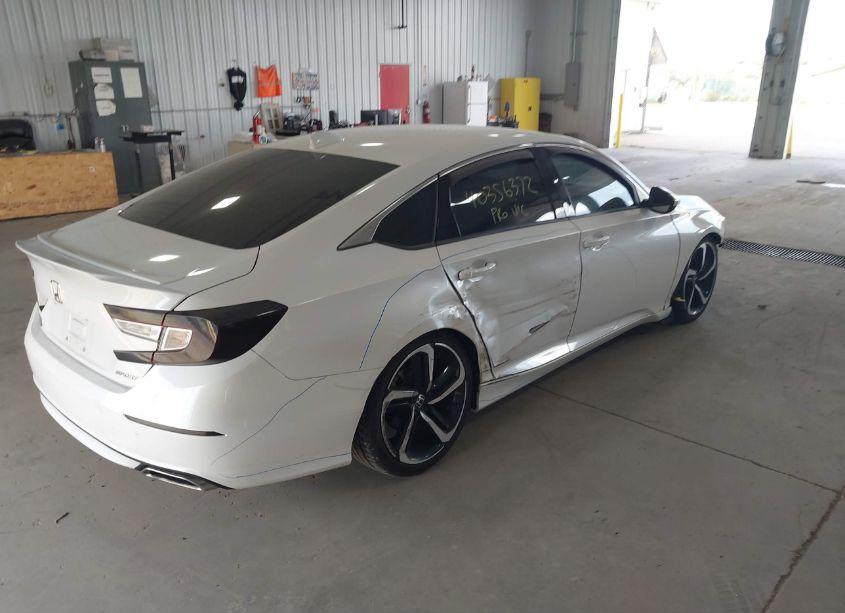 Photo 6 of 2019 Honda Accord SPORT (VIN 1HGCV1F36KA094194)