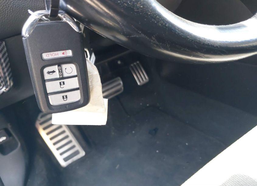 Photo 11 of 2019 Honda Accord SPORT (VIN 1HGCV1F36KA107686)