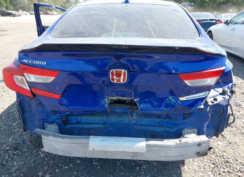 Photo 6 of 2019 Honda Accord SPORT (VIN 1HGCV1F36KA107686)