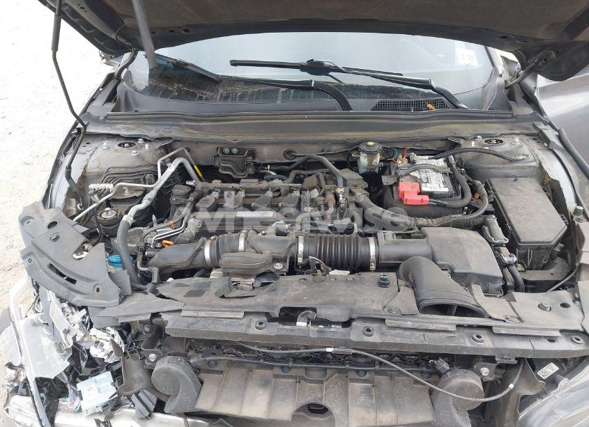 Photo 10 of 2019 Honda Accord SPORT (VIN 1HGCV1F36KA148903)