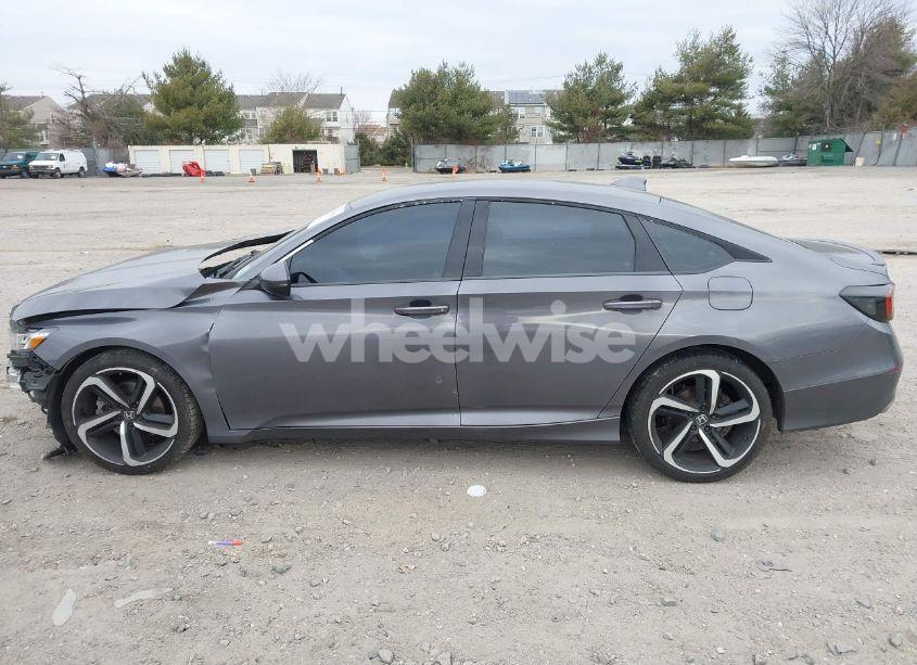 Photo 14 of 2019 Honda Accord SPORT (VIN 1HGCV1F36KA148903)