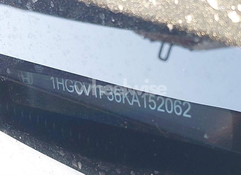 Photo 9 of 2019 Honda Accord SPORT (VIN 1HGCV1F36KA152062)