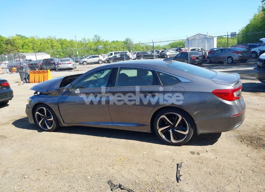 Photo 15 of 2019 Honda Accord SPORT (VIN 1HGCV1F36KA153292)