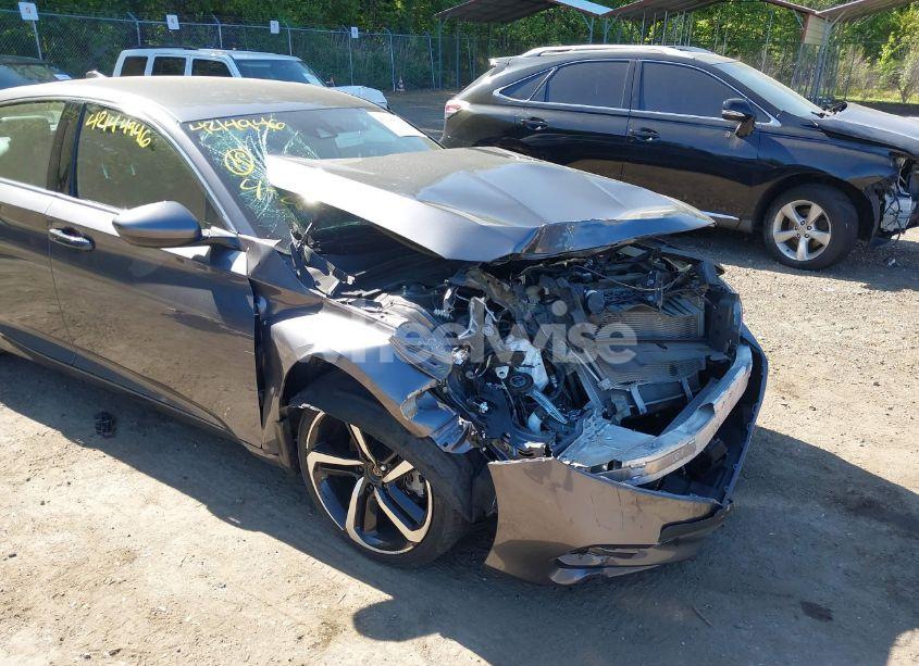 Photo 6 of 2019 Honda Accord SPORT (VIN 1HGCV1F36KA153292)