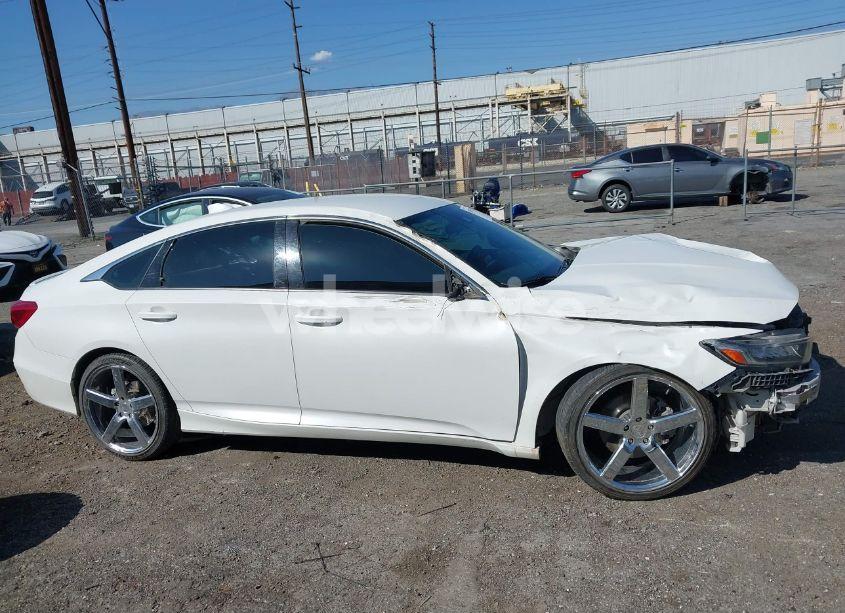 Photo 13 of 2020 Honda Accord SPORT (VIN 1HGCV1F36LA012644)