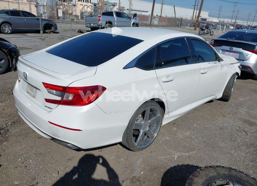Photo 4 of 2020 Honda Accord SPORT (VIN 1HGCV1F36LA012644)