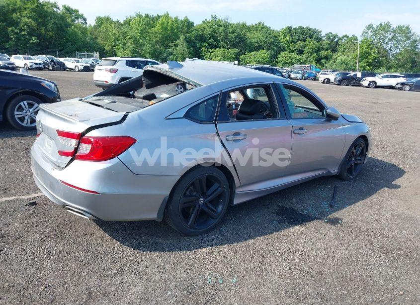 Photo 4 of 2020 Honda Accord SPORT (VIN 1HGCV1F36LA049404)