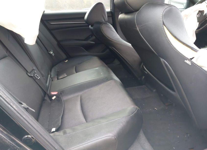 Photo 8 of 2020 Honda Accord SPORT (VIN 1HGCV1F36LA062332)