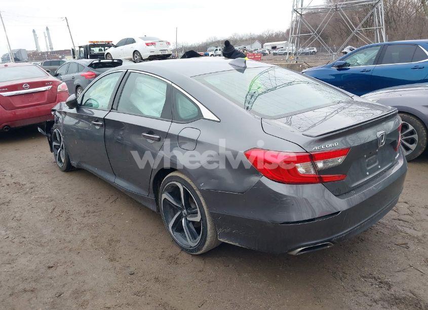 Photo 3 of 2020 Honda Accord SPORT (VIN 1HGCV1F36LA097985)