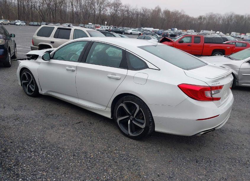 Photo 3 of 2020 Honda Accord SPORT (VIN 1HGCV1F36LA119399)
