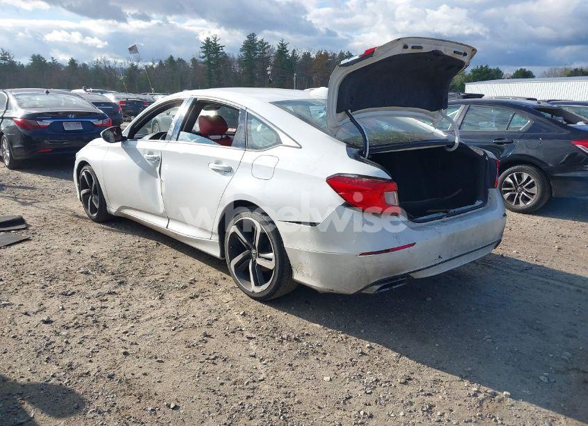 Photo 3 of 2020 Honda Accord SPORT (VIN 1HGCV1F36LA145047)