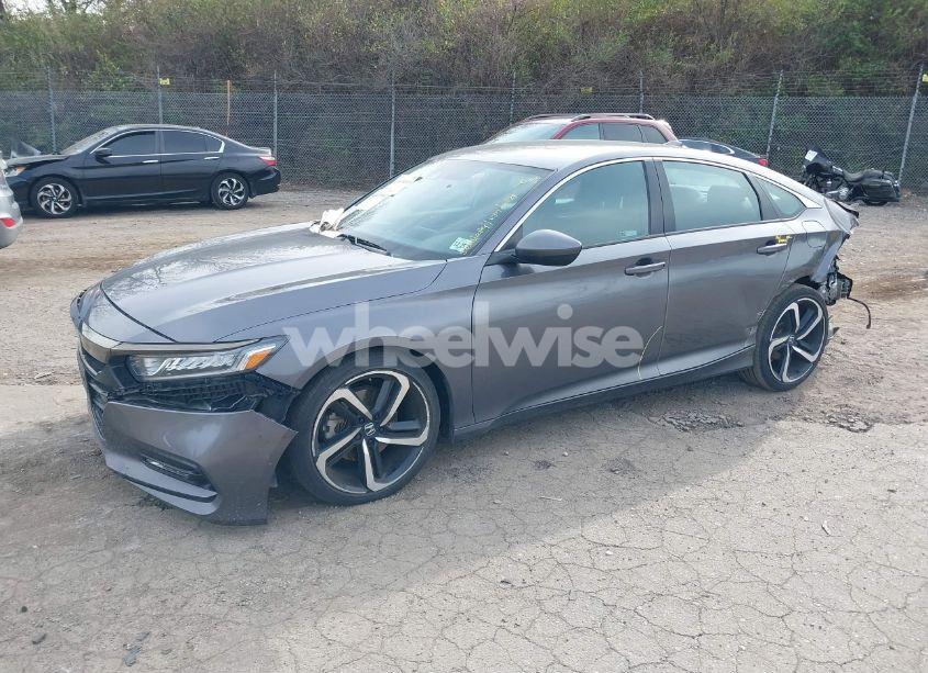 Photo 2 of 2020 Honda Accord SPORT (VIN 1HGCV1F36LA148739)